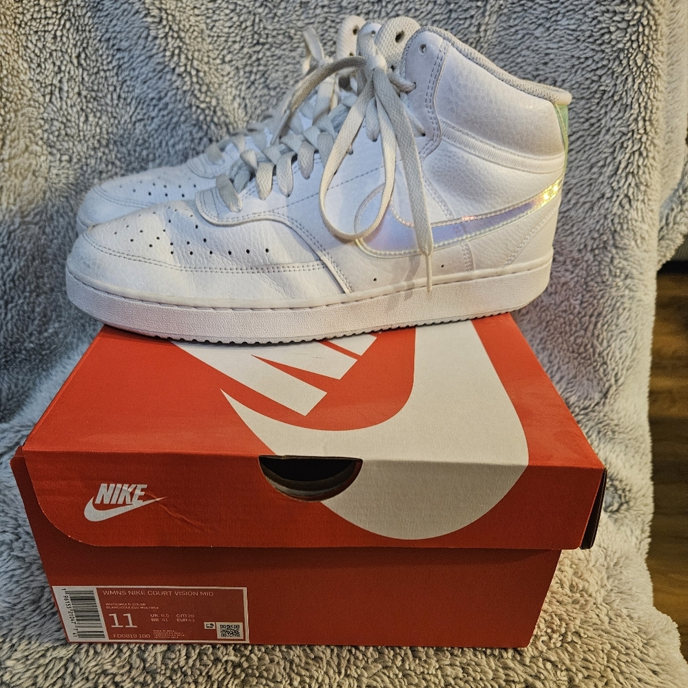 Womens Size 11 Nike